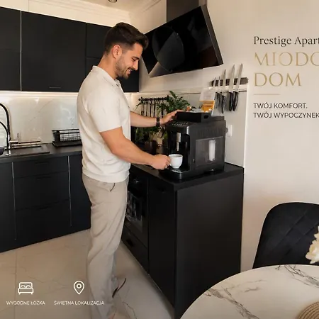 Prestige Miodowy Dom Апартаменты *